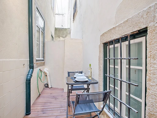 Apartment Lisbon, 2 bedrooms, 4 persons - photo_1011865898556
