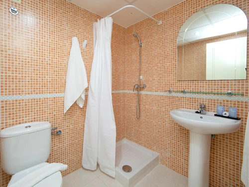 Ferienwohnung Calp, 2 Schlafzimmer, 5 Personen - photo_1011865910506