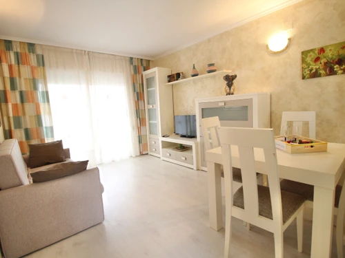 Apartamento Salou, 1 dormitorio, 4 personas - photo_1011865913393