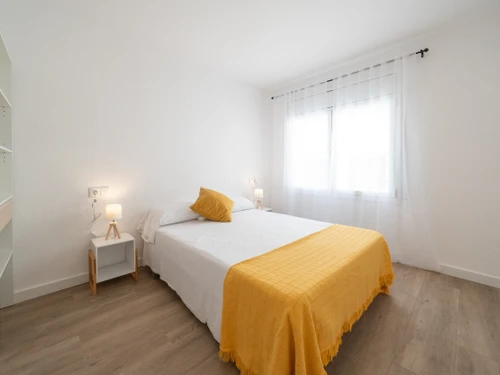 Apartamento L'Escala, 3 dormitorios, 6 personas - photo_1011865927631