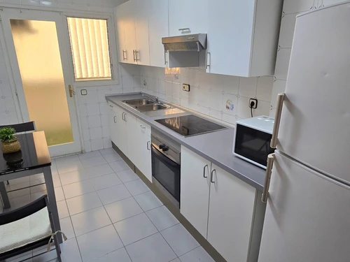 Apartamento La Pineda, 2 dormitorios, 6 personas - photo_1011865927757