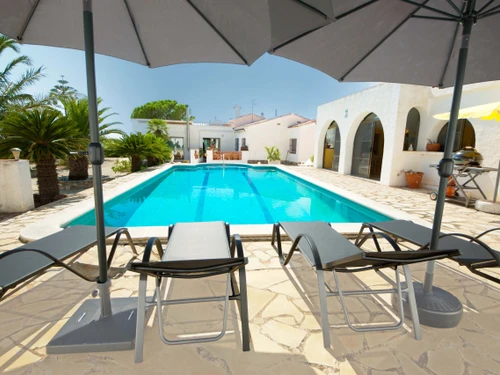 Villa L'Ampolla, 4 bedrooms, 8 persons - photo_1011865948551