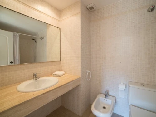 Apartment Pals, 4 bedrooms, 8 persons - photo_1011865953709