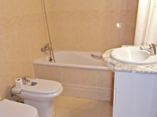 Villa L'Ampolla, 4 bedrooms, 8 persons - photo_1011865961120