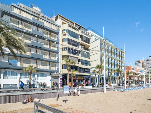 Apartamento Benidorm, 3 dormitorios, 6 personas - photo_1011865972237