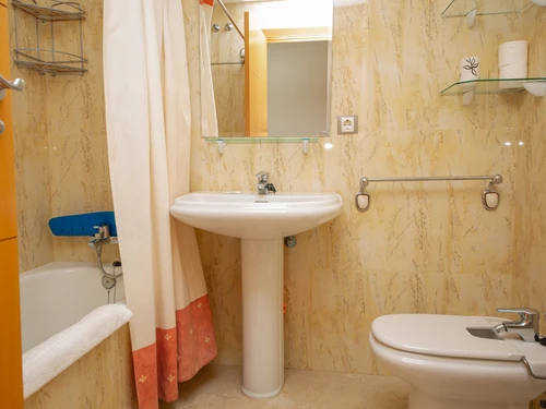 Apartment Manilva, 2 bedrooms, 4 persons - photo_1011866002468