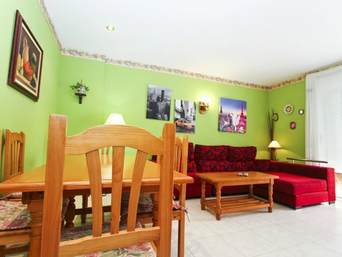 Apartamento La Pineda, 2 dormitorios, 5 personas - photo_1011866013464