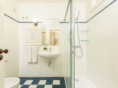 Apartment Porto, 1 bedroom, 3 persons - photo_1011866015450