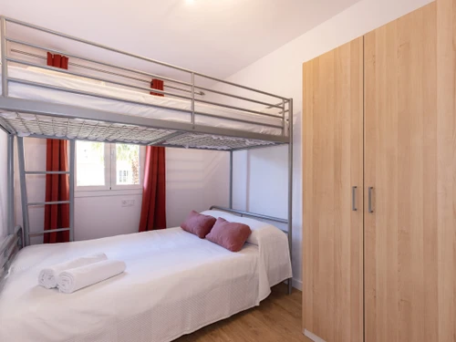 Apartamento La Pineda, 3 dormitorios, 8 personas - photo_1011866039755