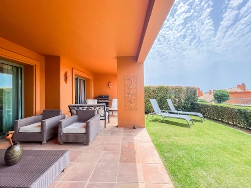 Ferienwohnung Estepona, 2 Schlafzimmer, 4 Personen - photo_1011866052496