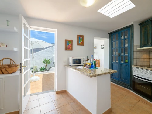 Apartamento  Famara, 2 dormitorios, 4 personas - photo_1011866083205