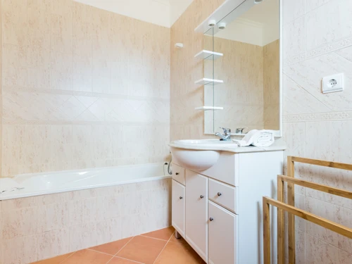 Apartamento Lagos, 3 dormitorios, 6 personas - photo_1011866083751