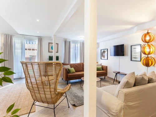 Apartment Madrid, 4 bedrooms, 10 persons - photo_1011866102934