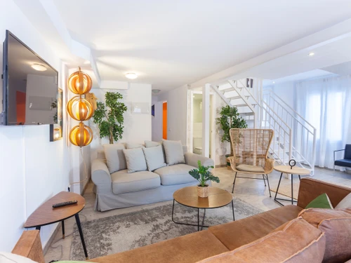 Apartment Madrid, 4 bedrooms, 10 persons - photo_1011866102934