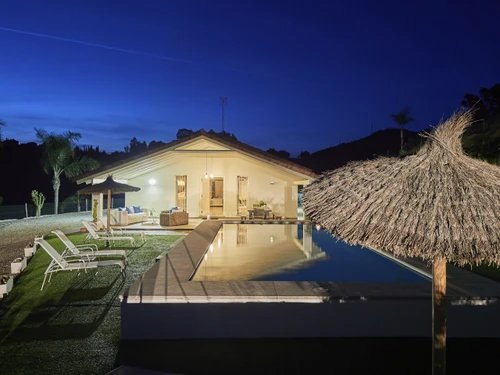 Villa Alhaurín el Grande, 3 pièces, 6 personnes - photo_1011866114302