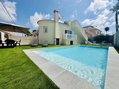 Villa Torrevieja, 3 Schlafzimmer, 8 Personen - photo_1011866121950