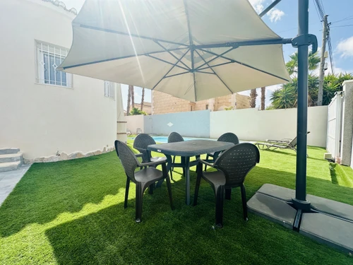 Villa Torrevieja, 3 Schlafzimmer, 8 Personen - photo_1011866121950