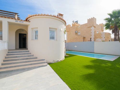 Villa Torrevieja, 3 Schlafzimmer, 8 Personen - photo_1011866121950