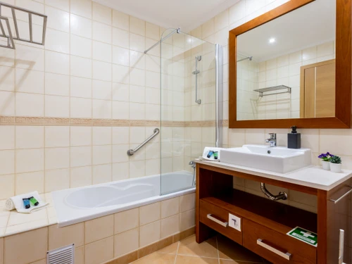 Apartment Lagos, 2 bedrooms, 4 persons - photo_1011866138548