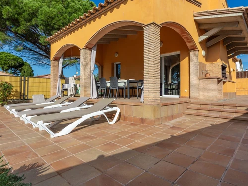 Villa L'Escala, 4 bedrooms, 8 persons - photo_1011866143745