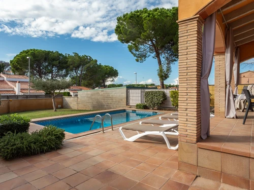 Villa L'Escala, 4 bedrooms, 8 persons - photo_1011866143745