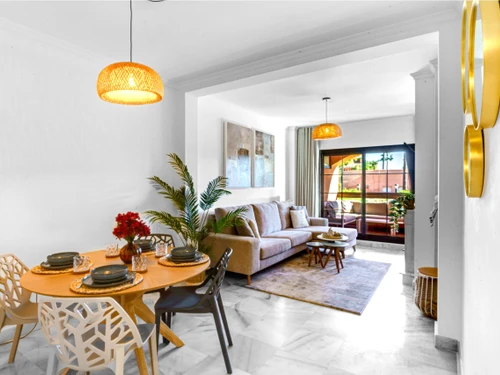 Ferienwohnung Estepona, 2 Schlafzimmer, 4 Personen - photo_1011866148076