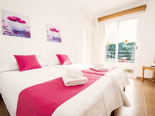 Apartment Cala Galdana, 4 bedrooms, 8 persons - photo_1011866148370