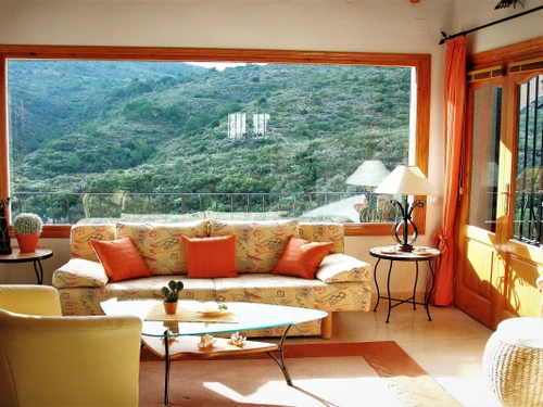 Villa Pego, 2 Schlafzimmer, 4 Personen - photo_1011866155846