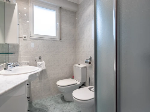 Apartment Bilbao, 3 bedrooms, 4 persons - photo_1011866159312