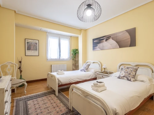 Apartment Bilbao, 3 bedrooms, 4 persons - photo_1011866159312