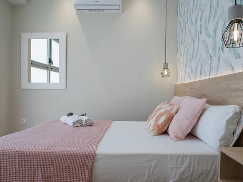 Apartment Valencia, 1 bedroom, 4 persons - photo_1011866165627