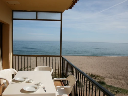 Apartamento Pals, 3 dormitorios, 6 personas - photo_1011866174782