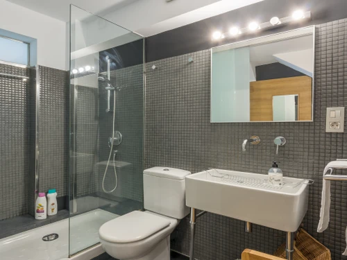 Apartment Bilbao, 1 bedroom, 2 persons - photo_1011866197787