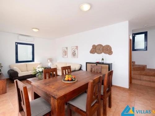 Villa Playa Blanca, 2 bedrooms, 4 persons - photo_1011866207977