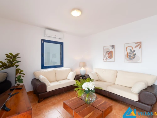 Villa Playa Blanca, 2 bedrooms, 4 persons - photo_1011866207977