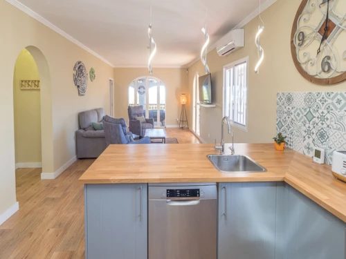 Villa Orba, 4 Schlafzimmer, 6 Personen - photo_1011866213685