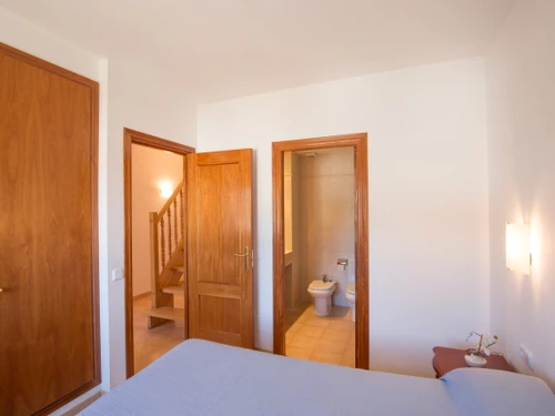 Apartment Pals, 4 bedrooms, 8 persons - photo_1011866217066