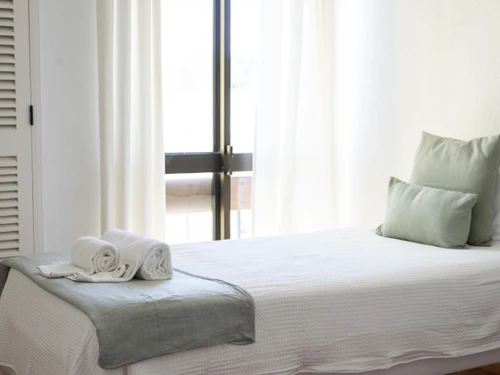 Villa Quarteira-Vilamoura, 4 pièces, 8 personnes - photo_1011866226659