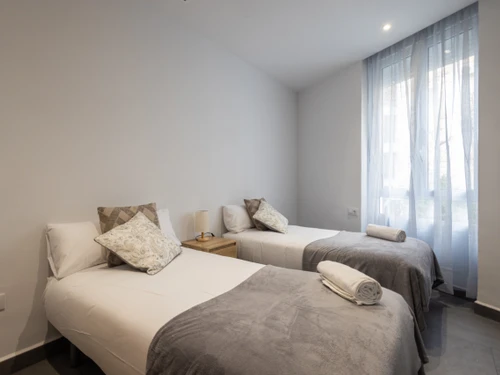 Apartment Valencia, 3 bedrooms, 7 persons - photo_1011866243948