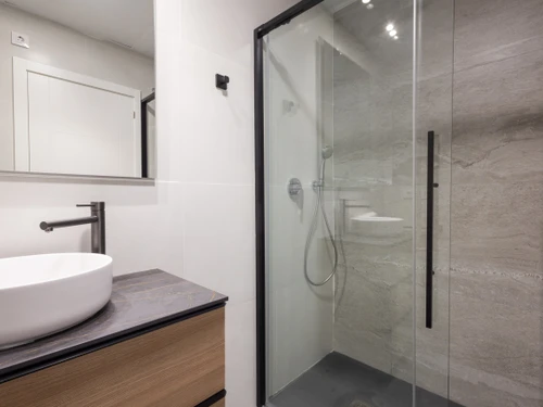 Apartment Valencia, 3 bedrooms, 7 persons - photo_1011866243948