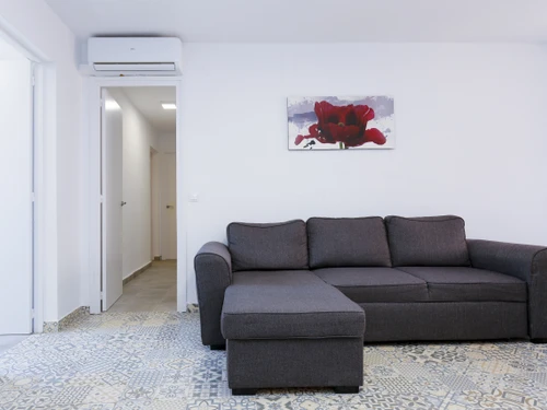 Apartment Salou, 4 bedrooms, 10 persons - photo_1011866255052