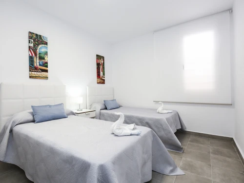 Apartment Salou, 4 bedrooms, 10 persons - photo_1011866255052