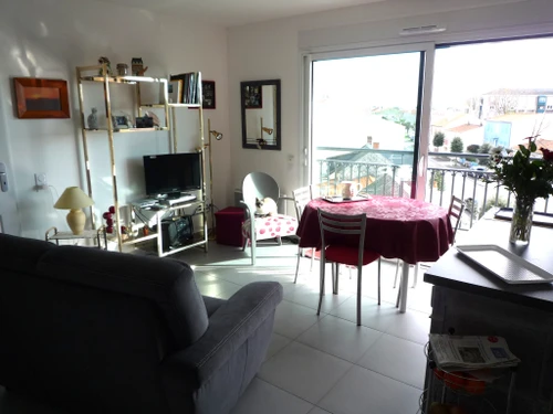 Apartment Les Sables-d'Olonne, 1 bedroom, 2 persons - photo_8375666325