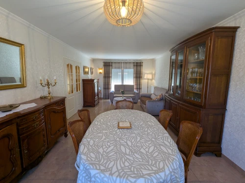 Gasthaus Villemandeur, 2 Schlafzimmer, 4 Personen - photo_1011867762485