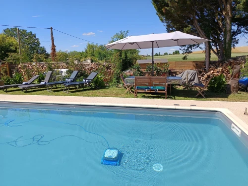 Guestroom Thorigny-sur-Oreuse, studio flat, 4 persons - photo_1011784087217