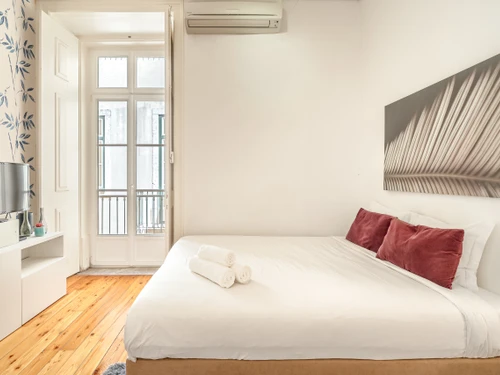 Apartment Lisbon, 1 bedroom, 2 persons - photo_1011872987523