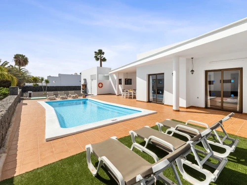 Villa Playa Blanca, 4 pièces, 6 personnes - photo_1011873444233