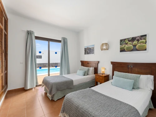 Villa Playa Blanca, 4 pièces, 6 personnes - photo_1011873444233