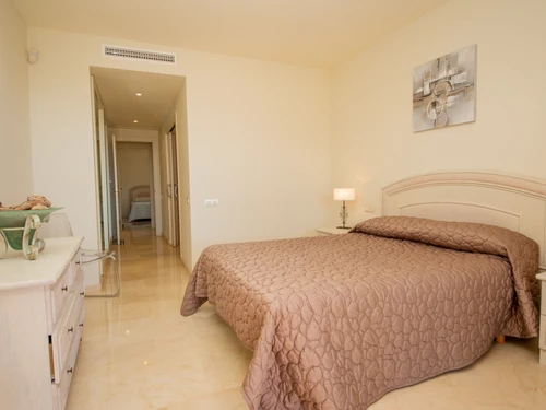 Apartment Manilva, 2 bedrooms, 4 persons - photo_1011873532054