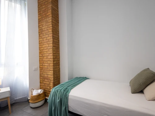 Apartment Valencia, 2 bedrooms, 5 persons - photo_1011873587788